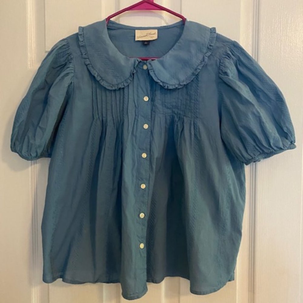 Blue Universal Thread top, Women's L